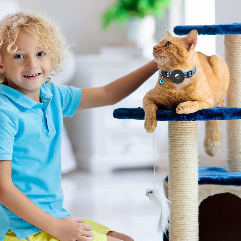 Slim & Discreet AirTag Case for Pets  - Keep Tabs on Your Cat or Dog